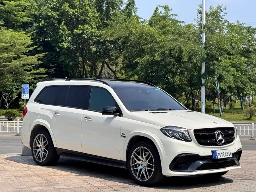 Mercedes Benz GLS AMG
