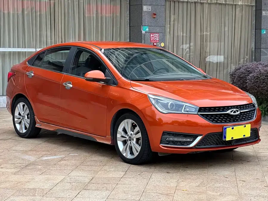 Chery Arrizo 5
