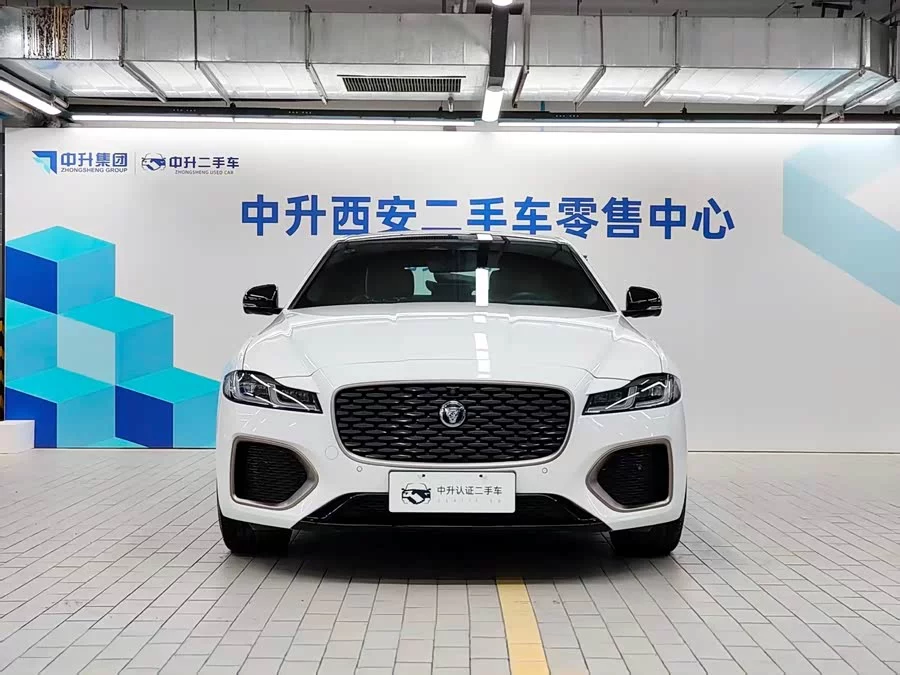Jaguar XFL