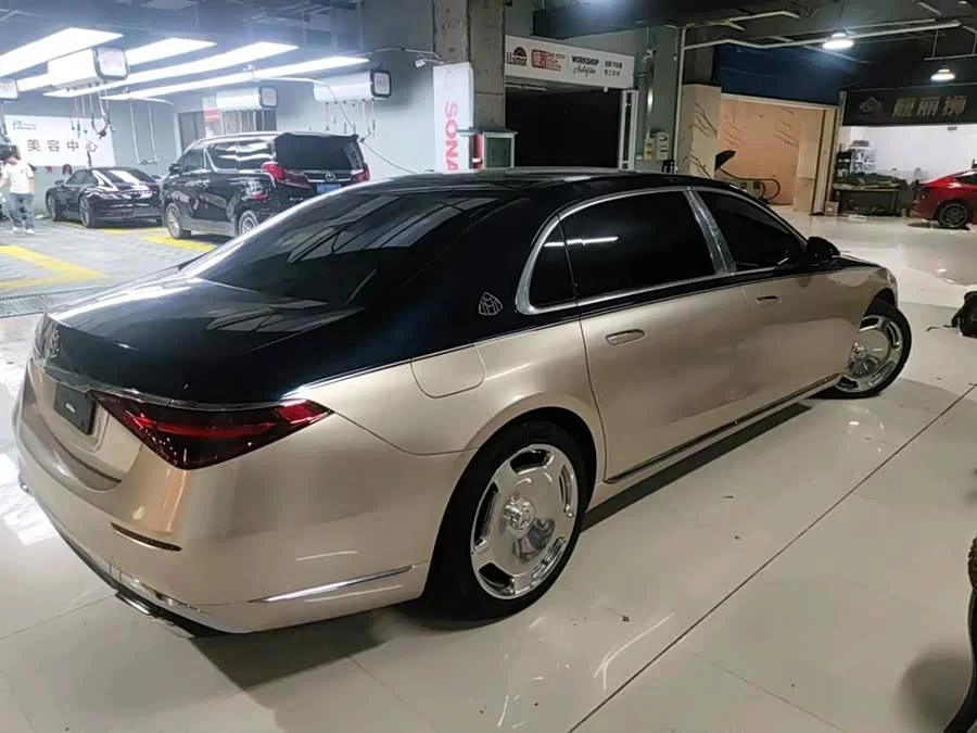 Mercedes Benz Maybach S-Class