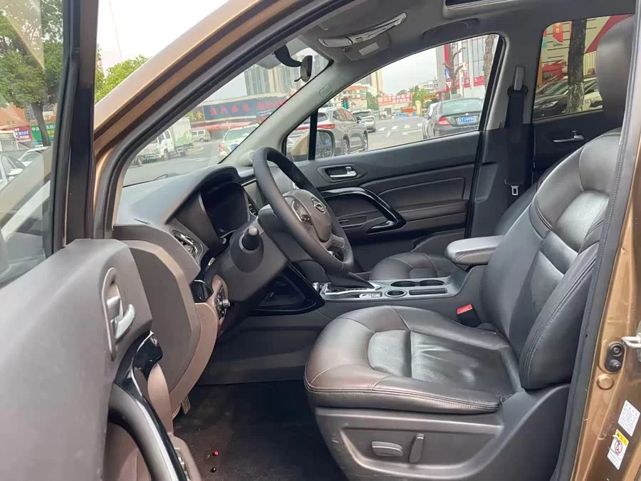 GAC Trumpchi GS4