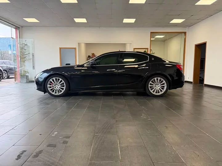 Maserati Ghibli