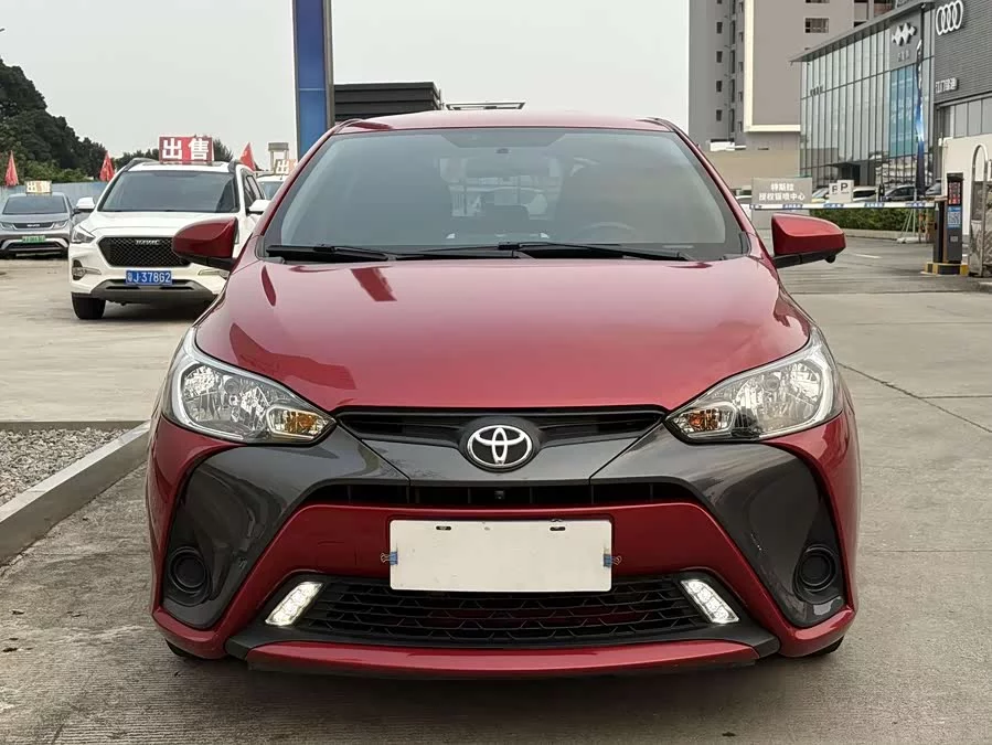 Toyota YARiS L