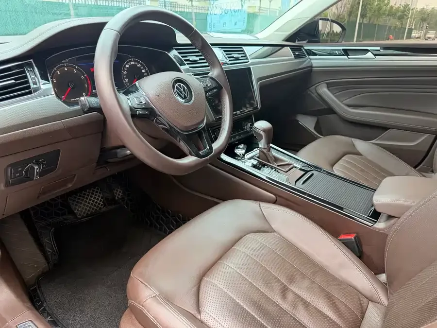 Volkswagen Phaeton / Phideon