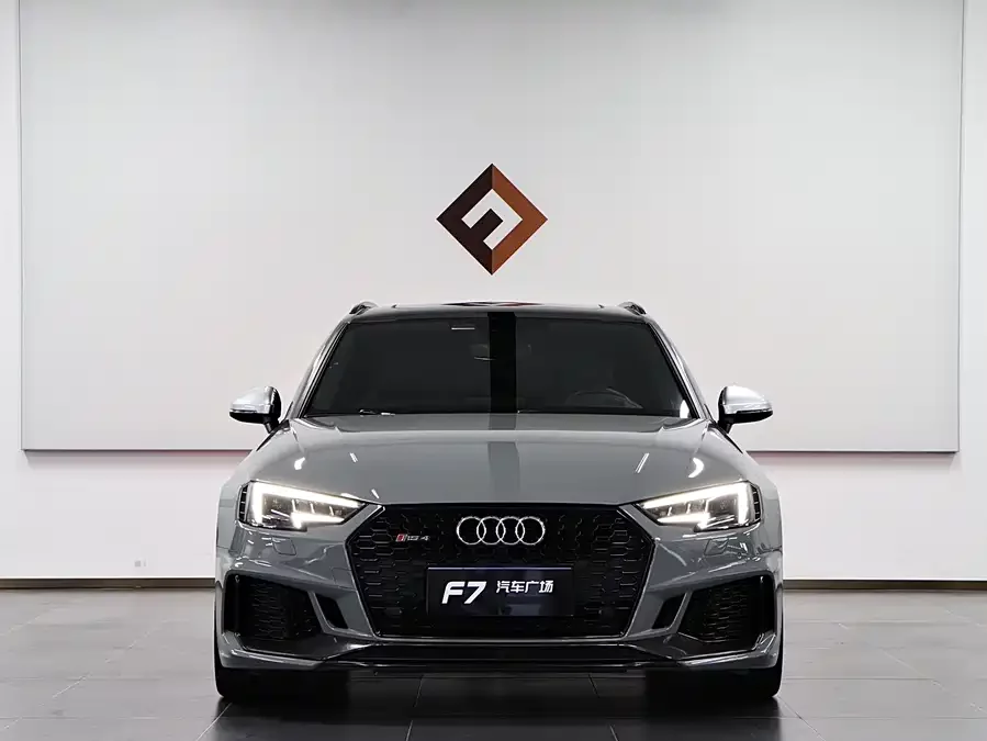 Audi RS 4