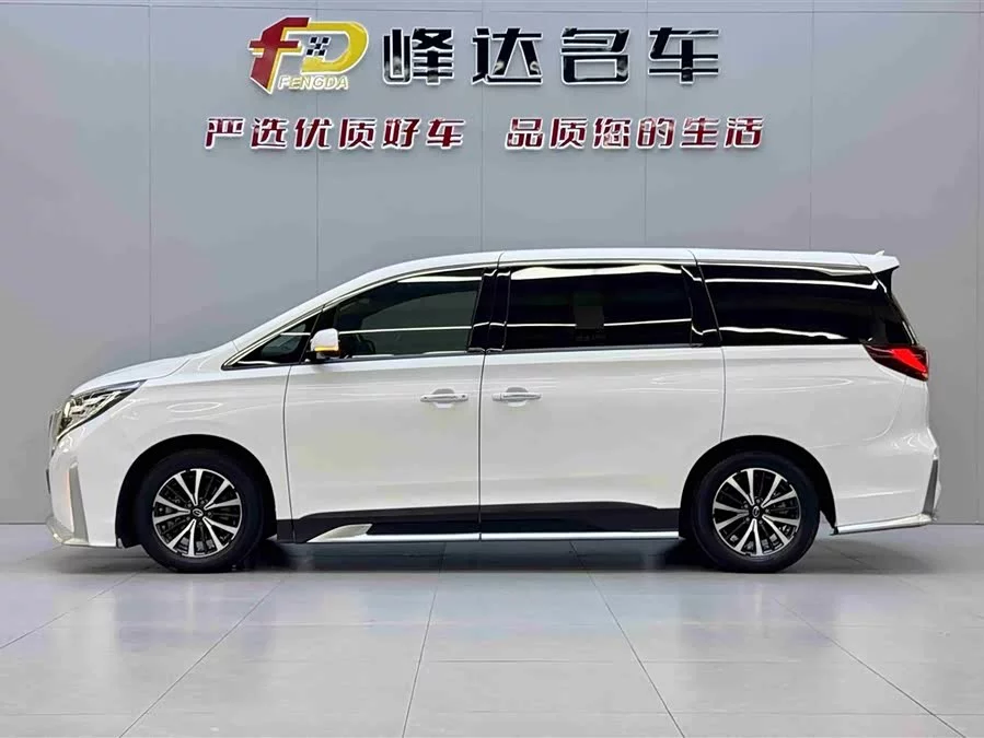 GAC Trumpchi M8