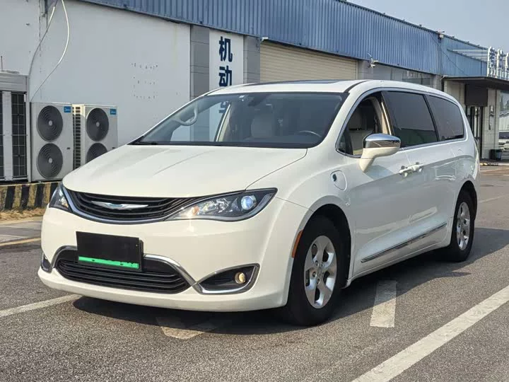 Chrysler Grand Voyager PHEV