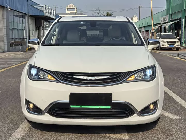 Chrysler Grand Voyager PHEV