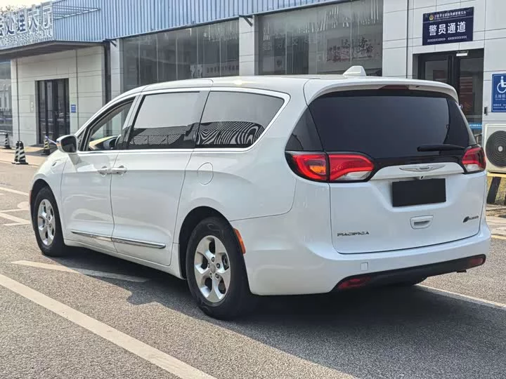 Chrysler Grand Voyager PHEV