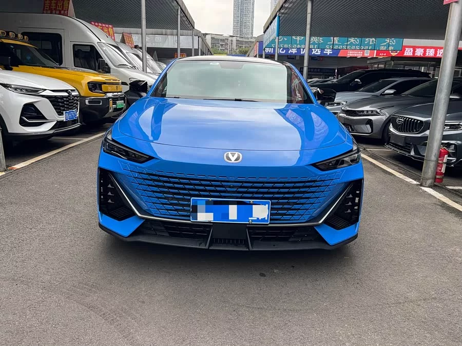 Changan UNI-V