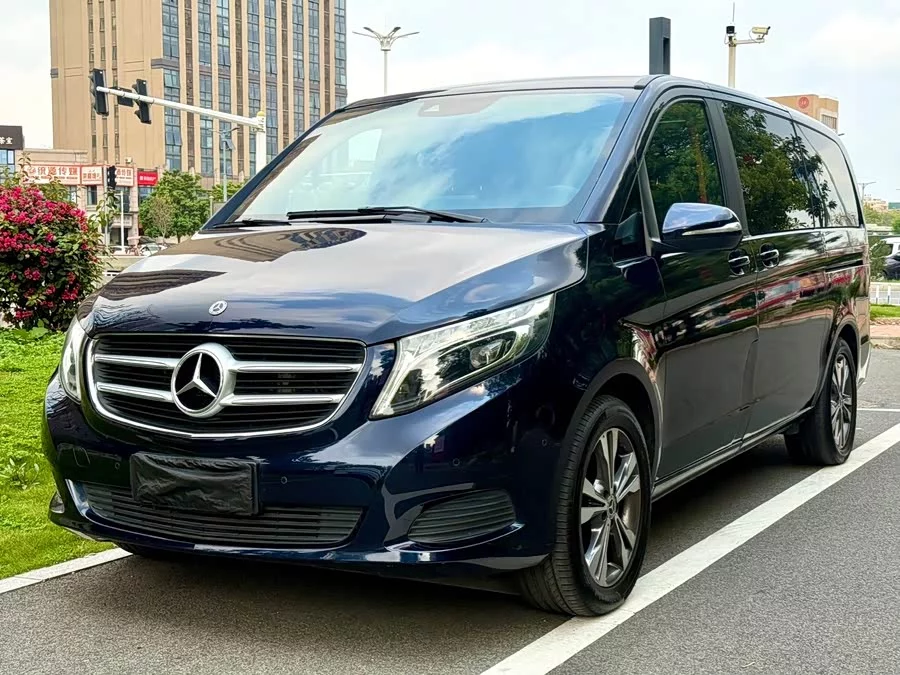 Mercedes Benz Class V