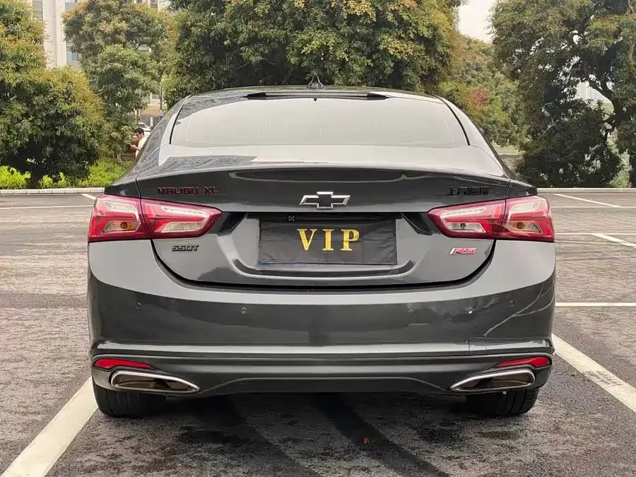 Chevrolet Malibu XL