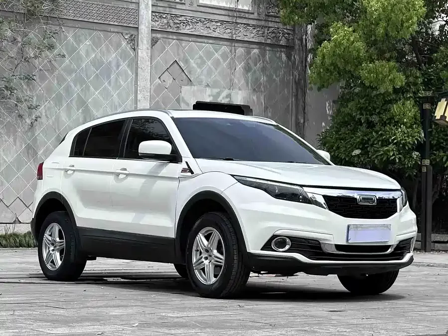 Qoros 5