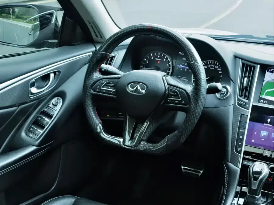 Infiniti Q50L