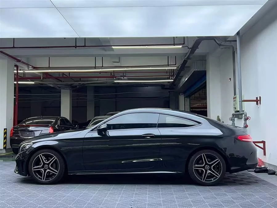Mercedes-Benz C-Class