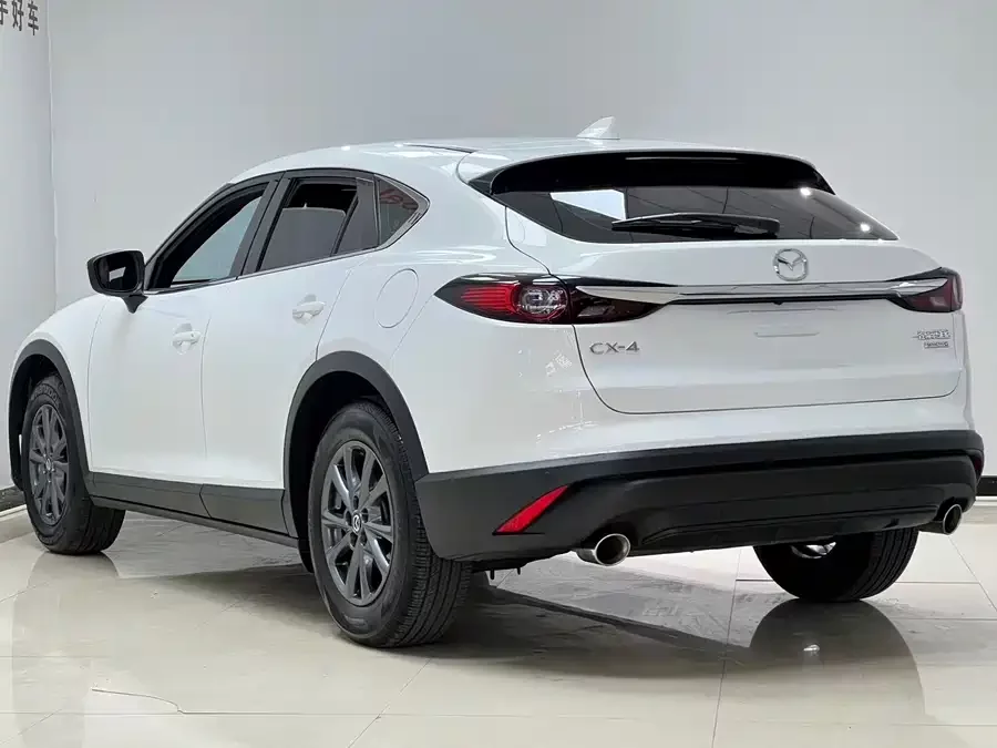 Mazda CX-4