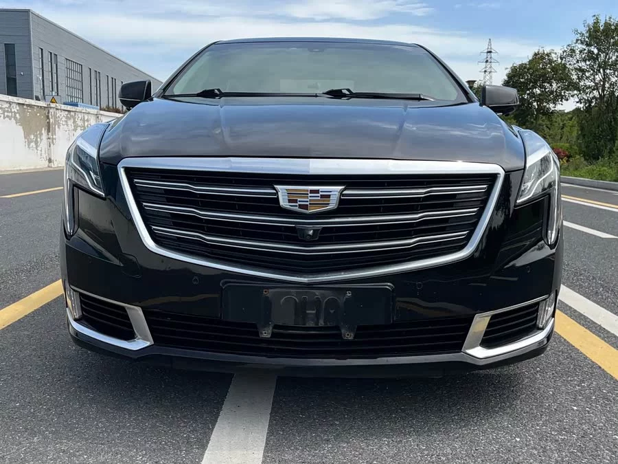 Cadillac XTS