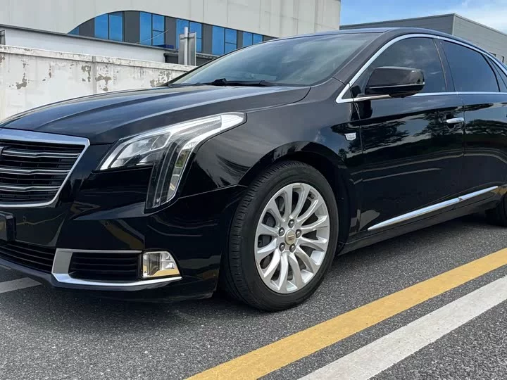 Cadillac XTS