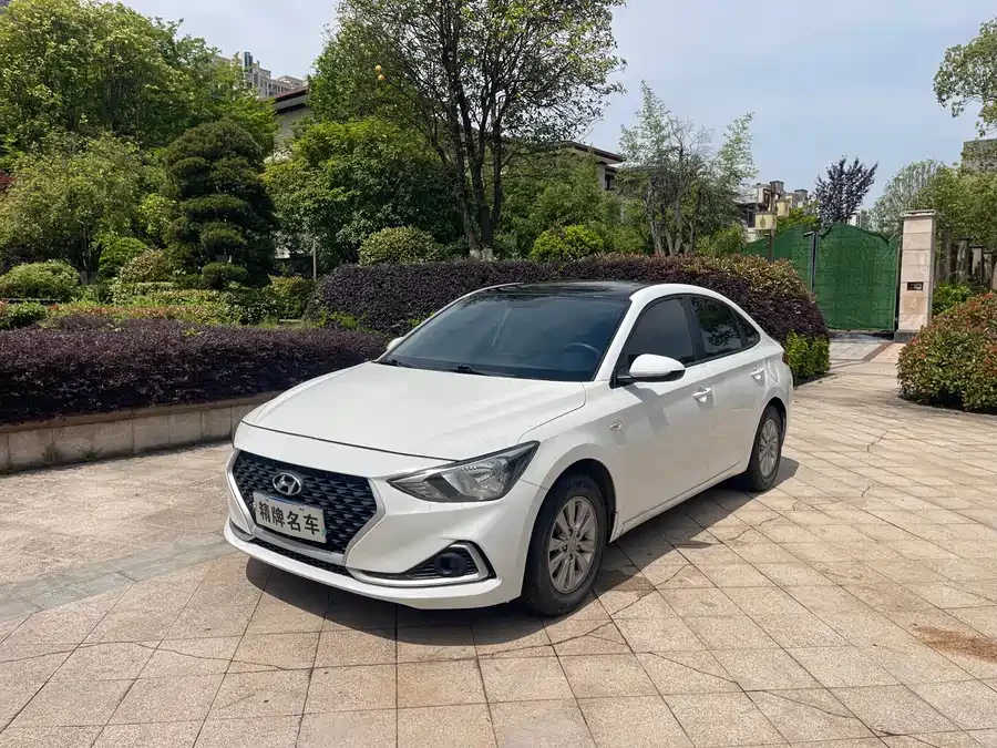 Hyundai Elantra / Celesta