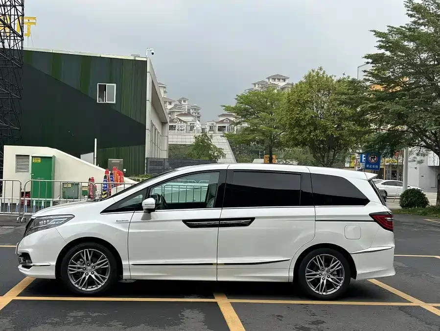 Honda Elysion