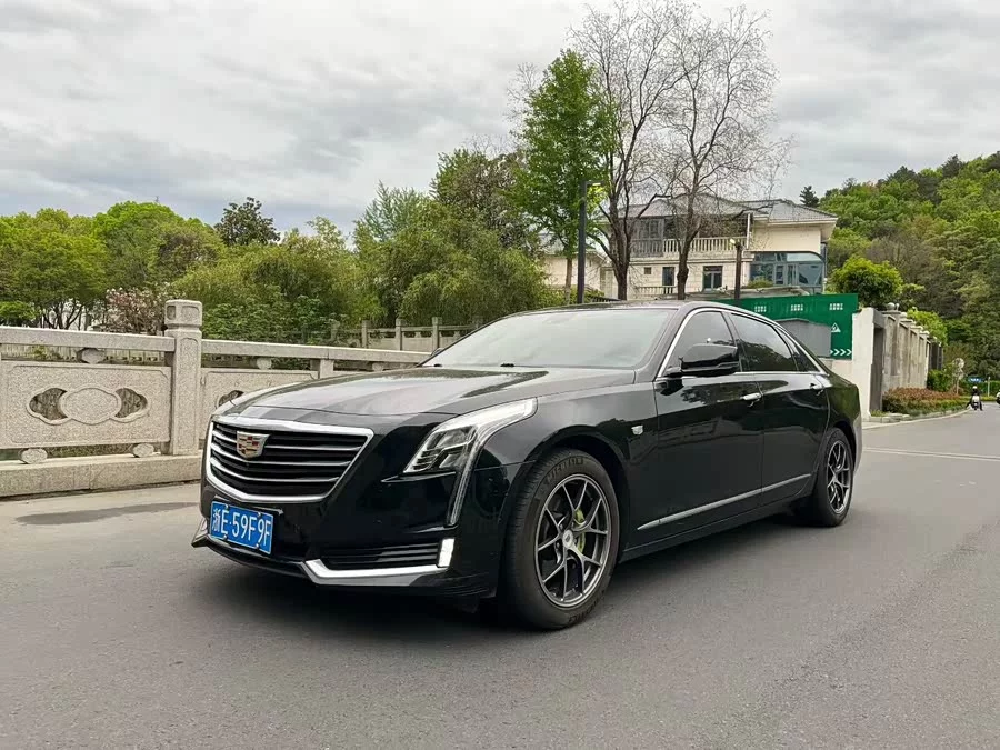 Cadillac CT6
