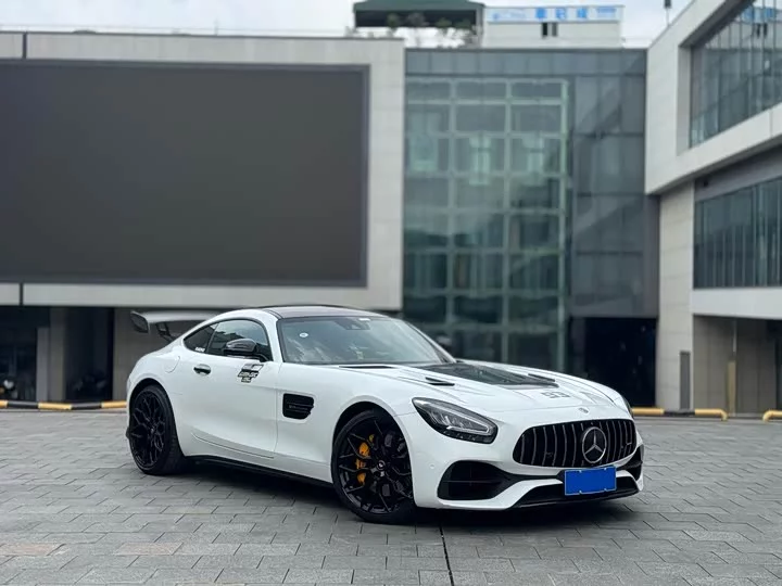 Mercedes-Benz AMG GT