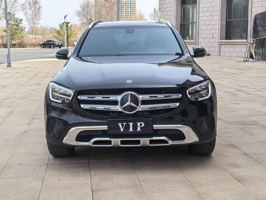 Mercedes Benz GLC