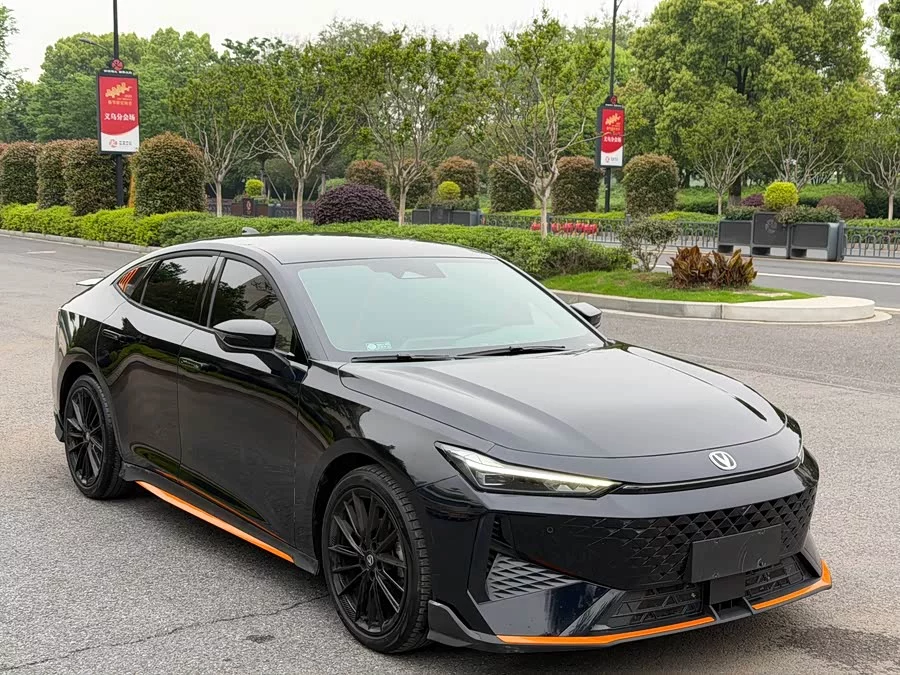 Changan UNI-V