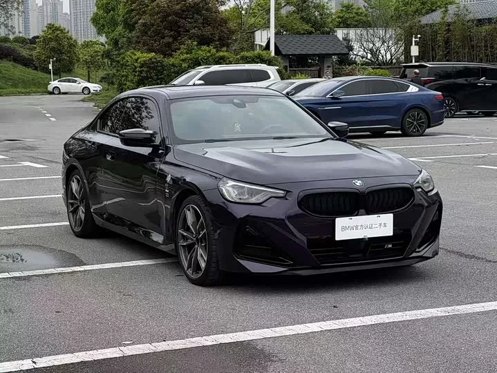 BMW M240i