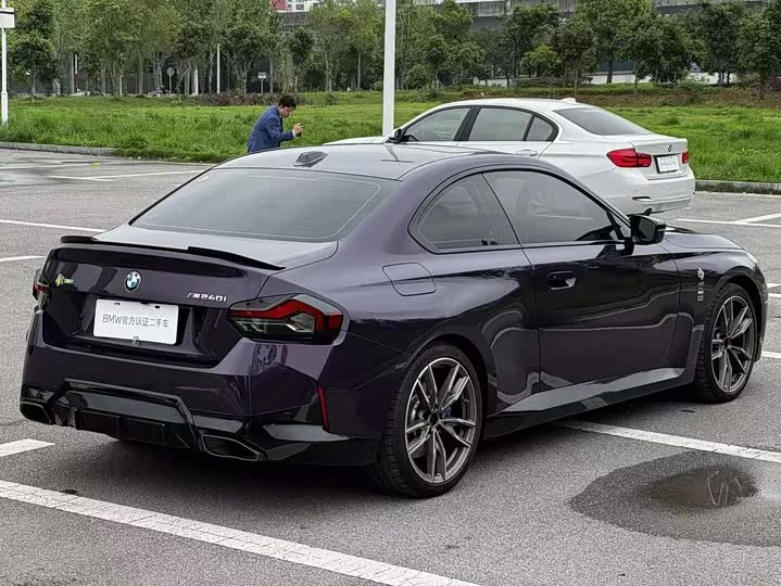 BMW M240i