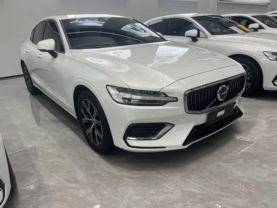 Volvo S60