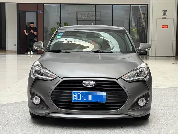 Hyundai Veloster