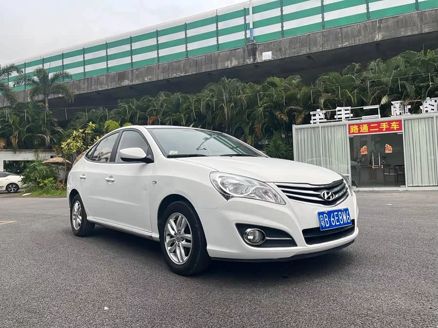 Hyundai Elantra / Celesta