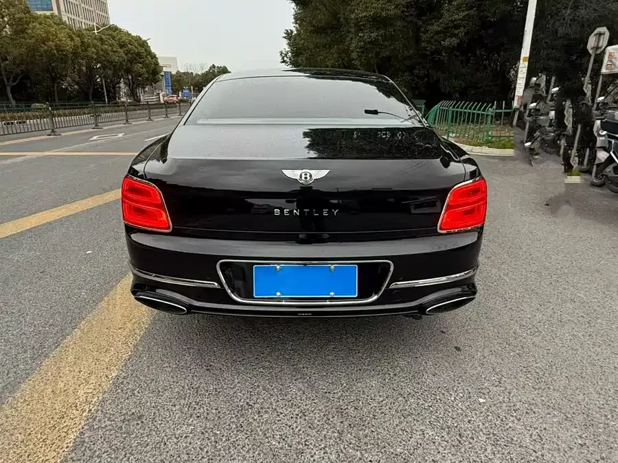 Bentley Flying Spur