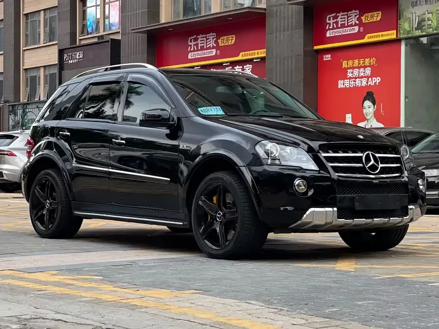 Mercedes Benz M-Class AMG