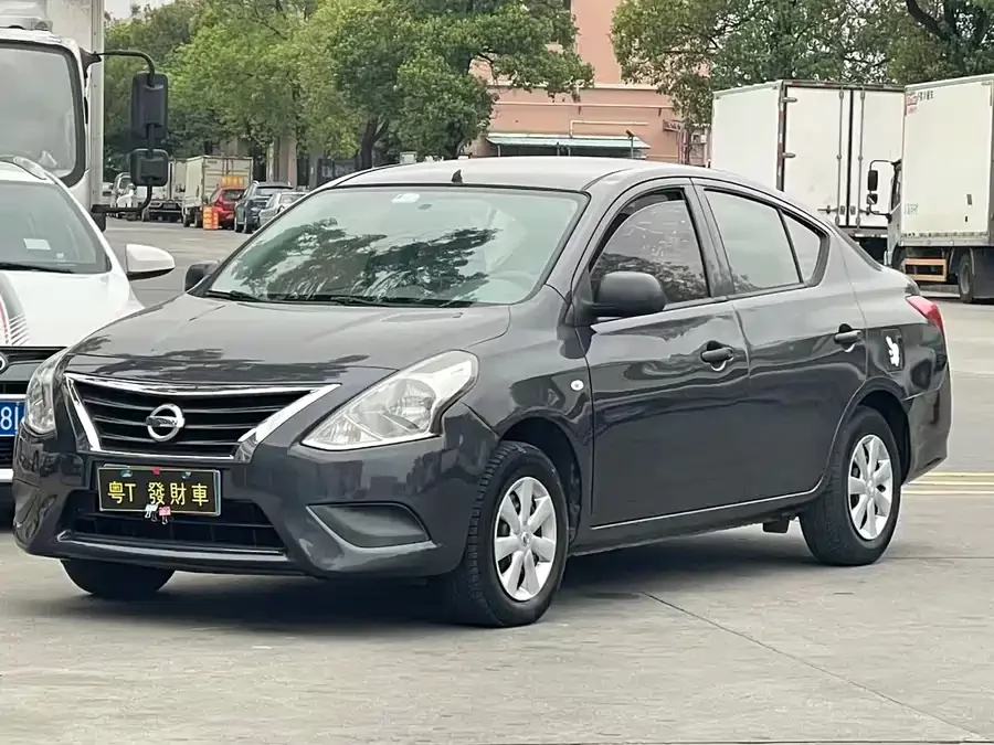 Nissan Sunny