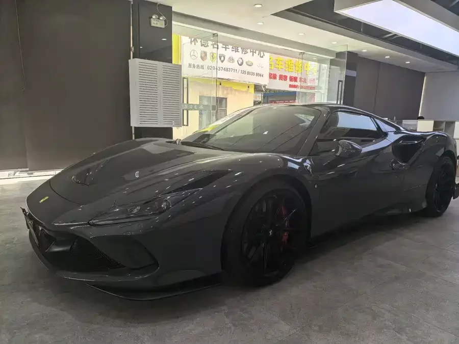 Ferrari F8