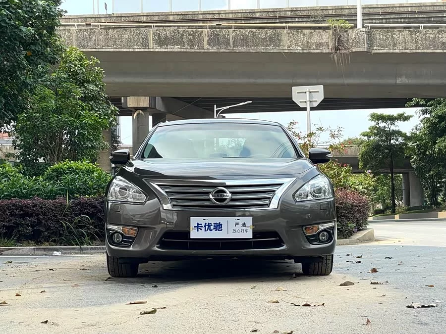 Nissan Teana