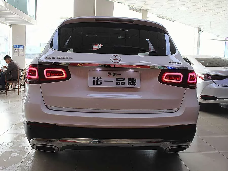 Mercedes Benz GLC