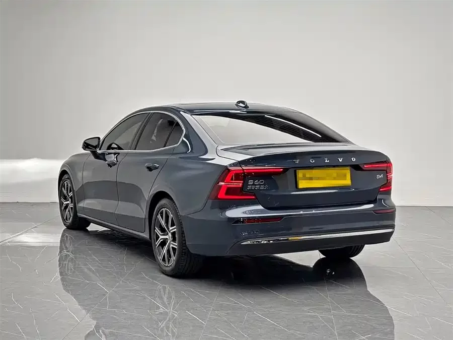 Volvo S60