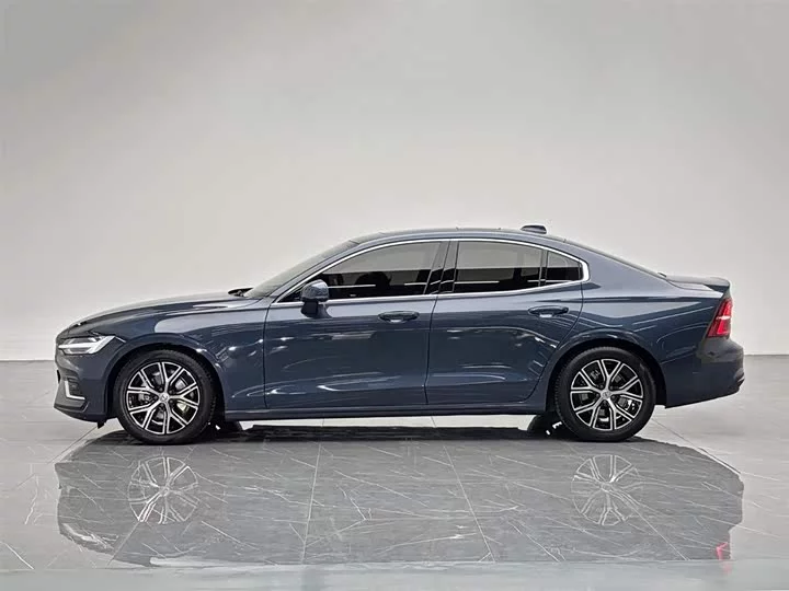 Volvo S60