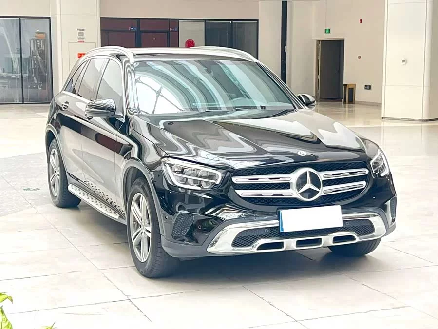 Mercedes Benz GLC