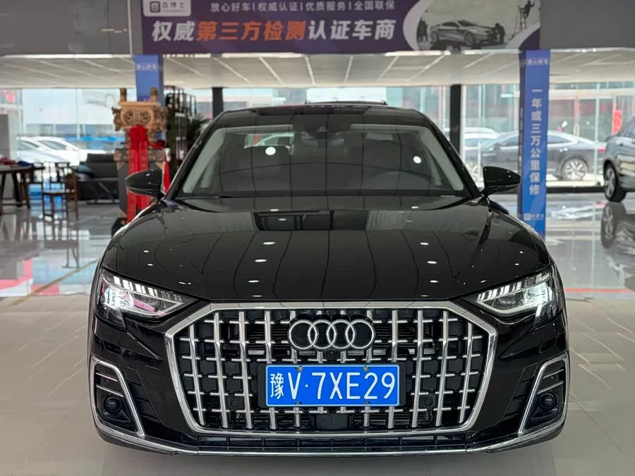 Audi A8