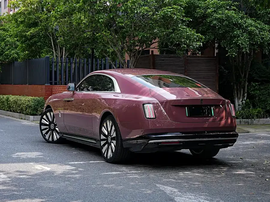 Rolls-Royce Shining