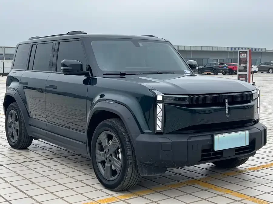 iCAR 03