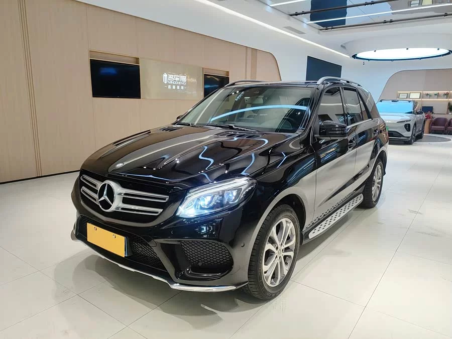 Mercedes Benz GLE (Imported)