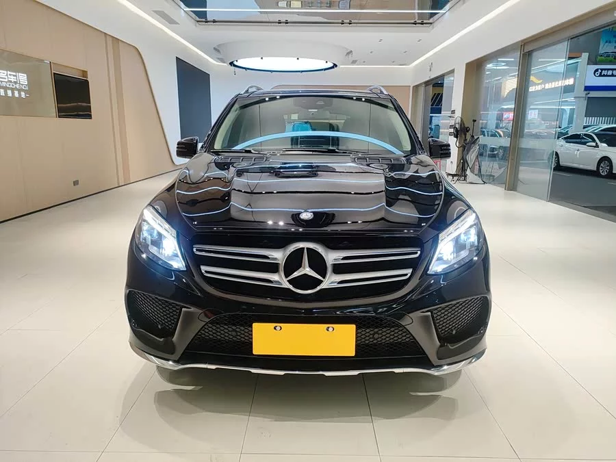 Mercedes Benz GLE (Imported)