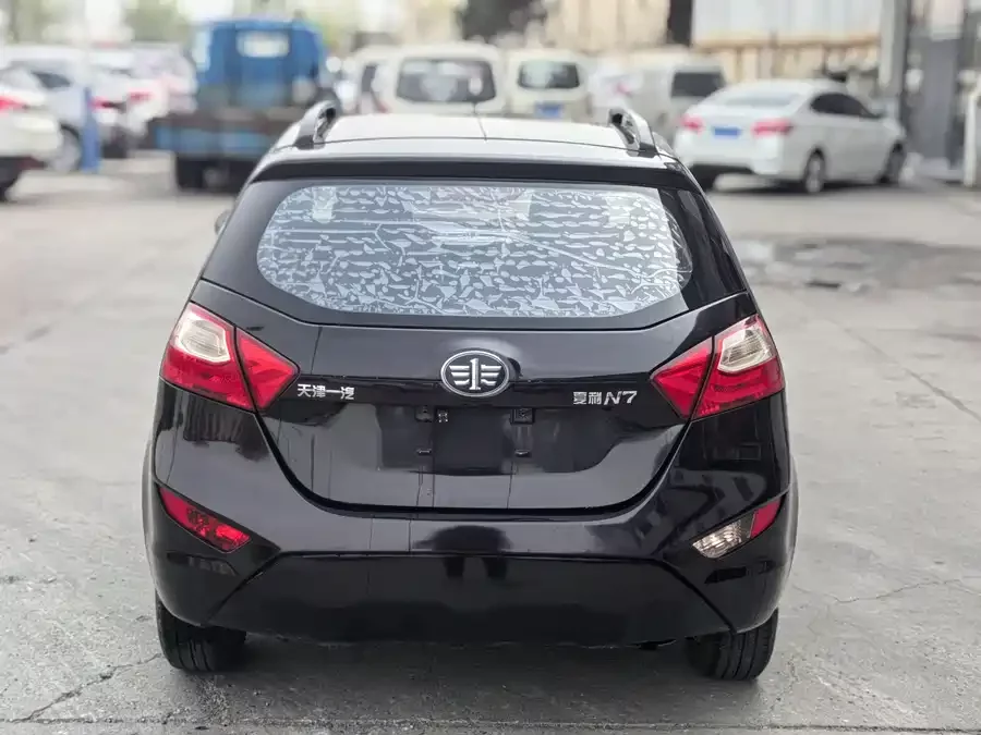 FAW Xiali N7