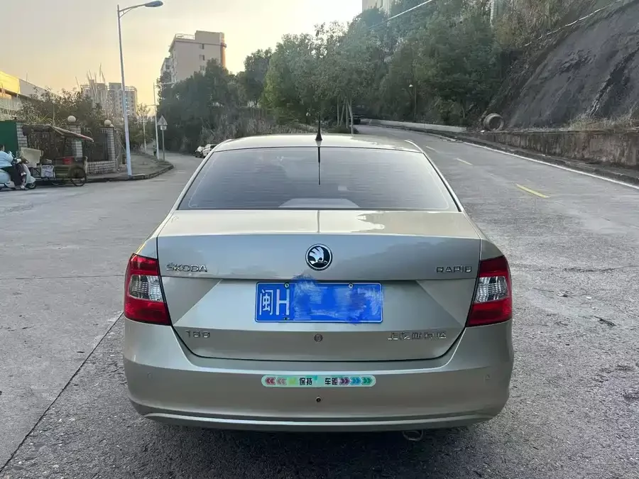 Skoda Rapid