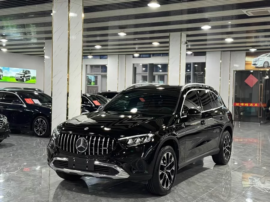 Mercedes Benz GLC